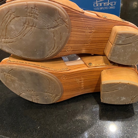 Dansko Minka milled sandals/shoes - Picture 7 of 11